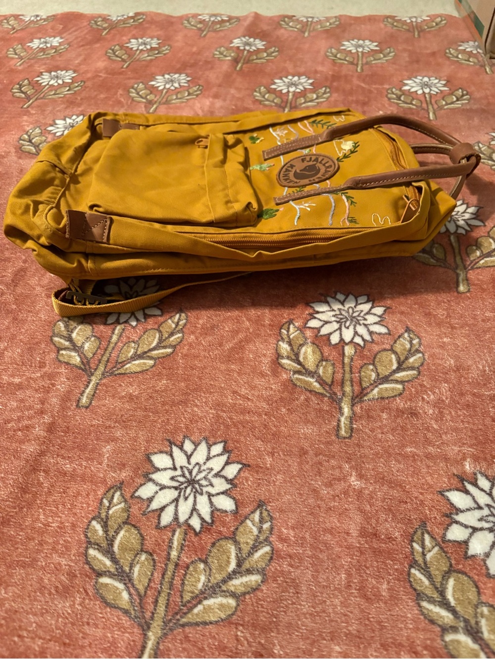 Kånken No 2 Acorn Sedona Embroidered Backpack - Picture 5 of 9